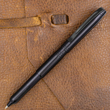Load image into Gallery viewer, Sunderland mk1 - Black Anodized with Black DLC Clip
